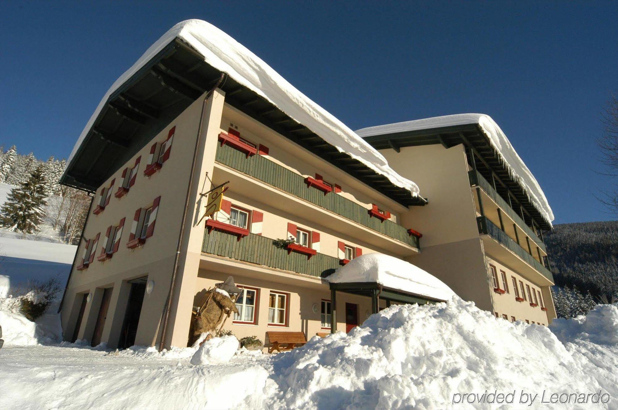 Jufa St. Martin Hotell Sankt Martin am Tennengebirge Exteriör bild