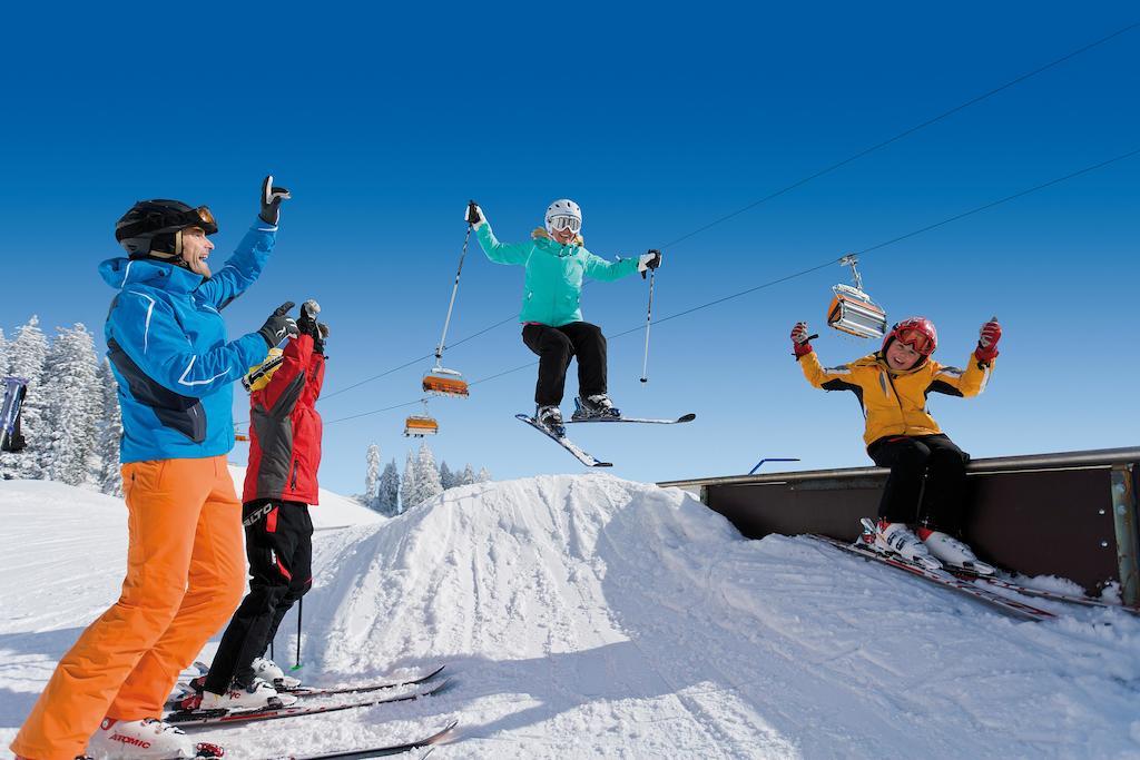 Jufa St. Martin Hotell Sankt Martin am Tennengebirge Exteriör bild
